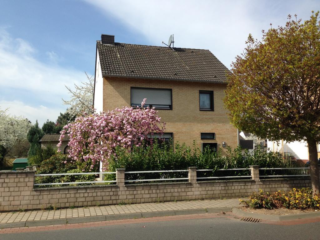 Gaestehaus Peterhoff Birresdorf Екстериор снимка