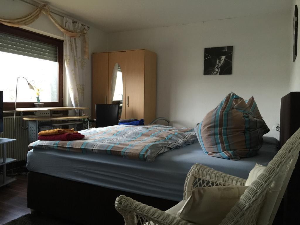 Gaestehaus Peterhoff Birresdorf Стая снимка